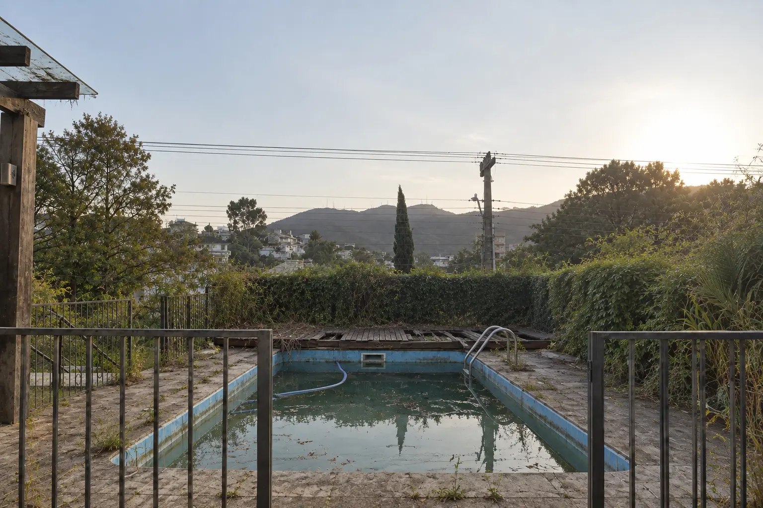 Área da piscina antes da reforma